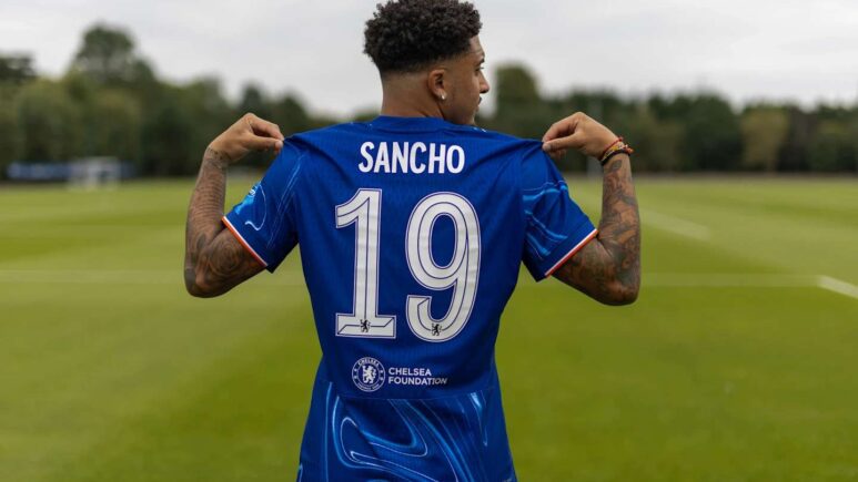 يُنذر قرار انتقال سانشو بوضوح بصفقة تشيلسي التالية