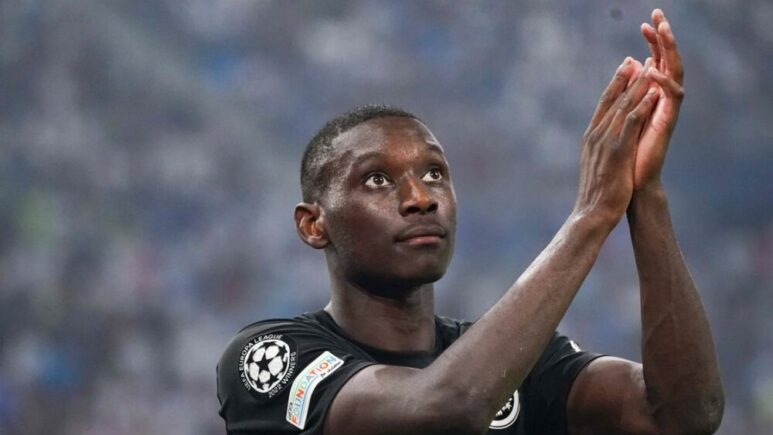 مانشستر يونايتد يسعى للتفوق على يوفنتوس في التعاقد مع راندال كولو مواني