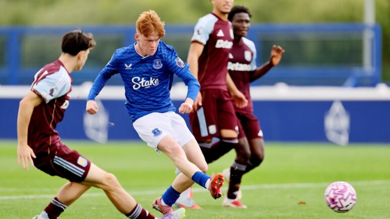 على الرغم من الهجمة المرتدة القوية لأستون فيلا، تفوق البلوز الشباب.