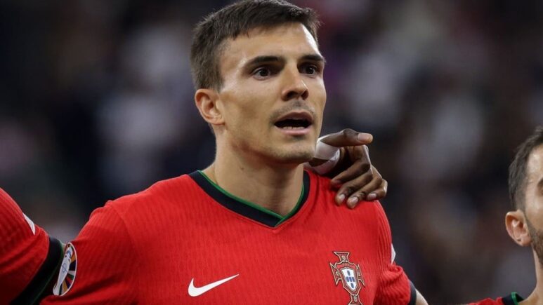 Man Utd urged to sign Joao Palhinha to replace Manual Ugarte